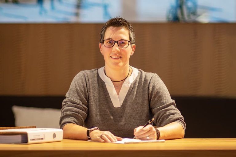 Nicole Feger, Administration und Kalkulation bei Zeiter + Berchtold